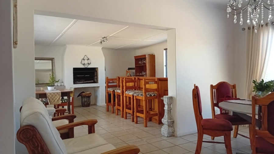 4 Bedroom Property for Sale in Parkersdorp Western Cape